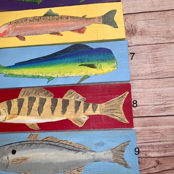 Your Choice Pallet Board Handpainted Fish - Picture 5 of 9